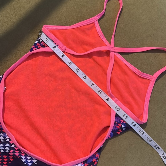 TYR Diamond-Fit Swimsuit Size 8/34 in Pink Blue Purple Geometric Pattern 68 - Picture 8 of 8